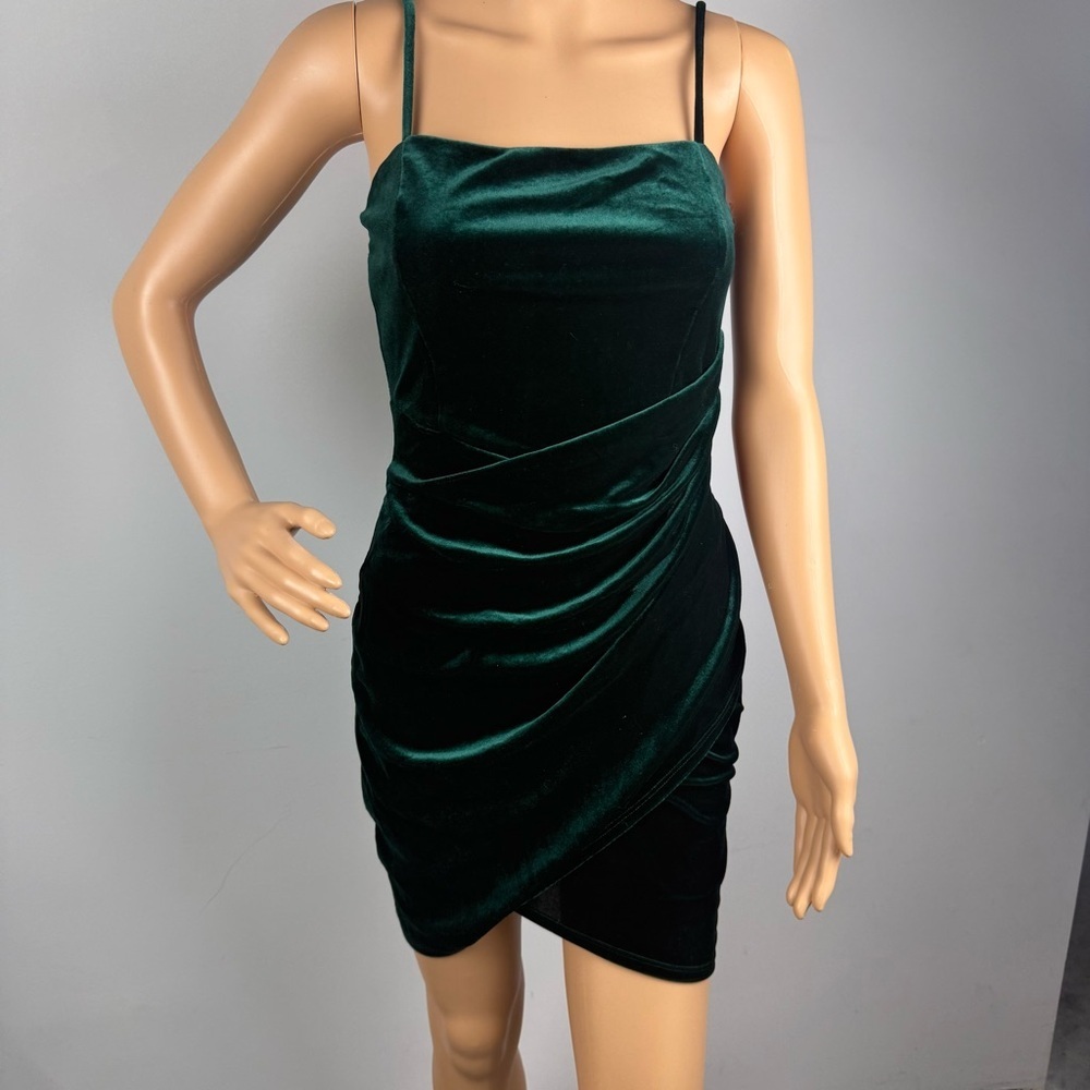 Windsor Womens Medium Green Velvet Mini Dress Spaghetti Straps Semi-formal